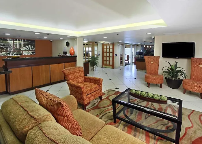 Hotel Revival 3*