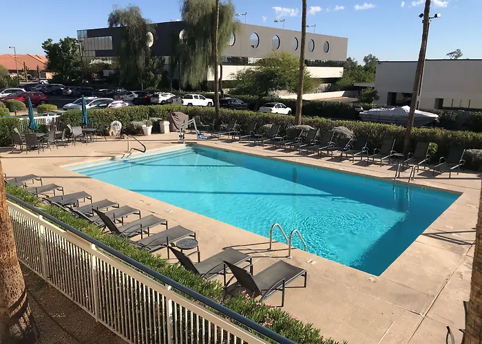 Revival 3* Scottsdale
