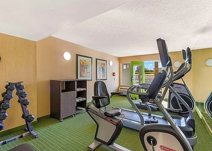 Revival Hotel 3*